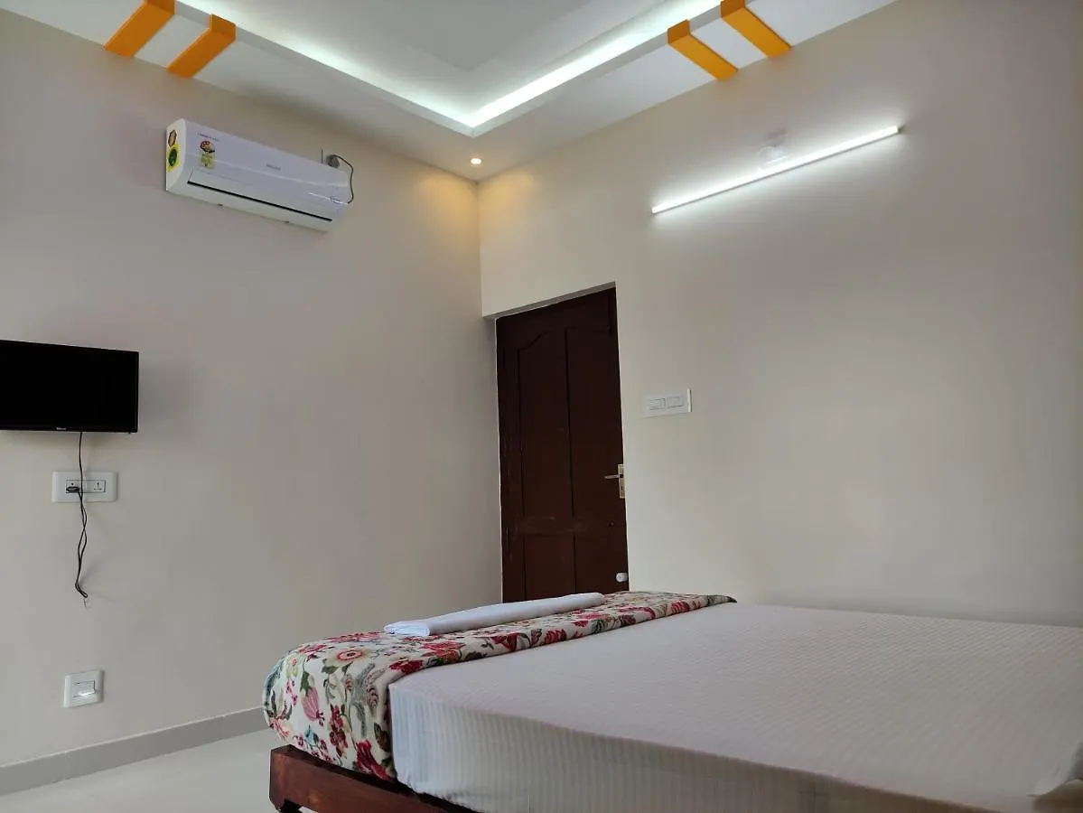 Kayaloram Resort Poovar