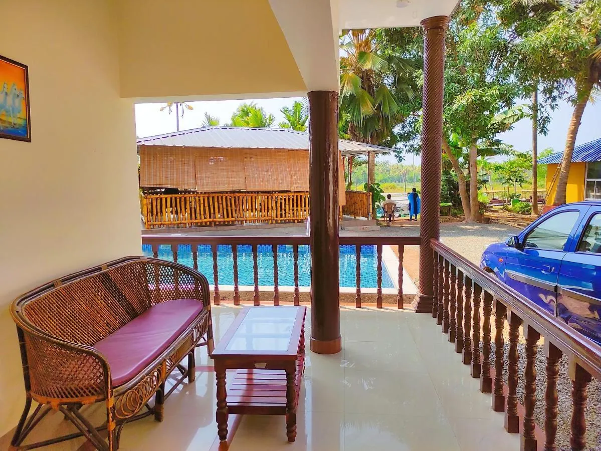 Kayaloram Resort Poovar