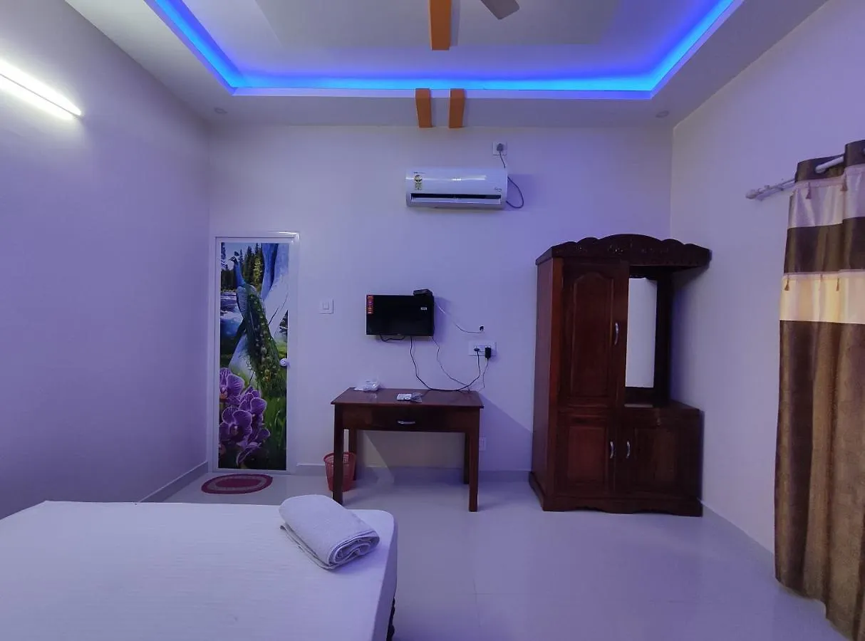 ***  Kayaloram Resort Poovar India