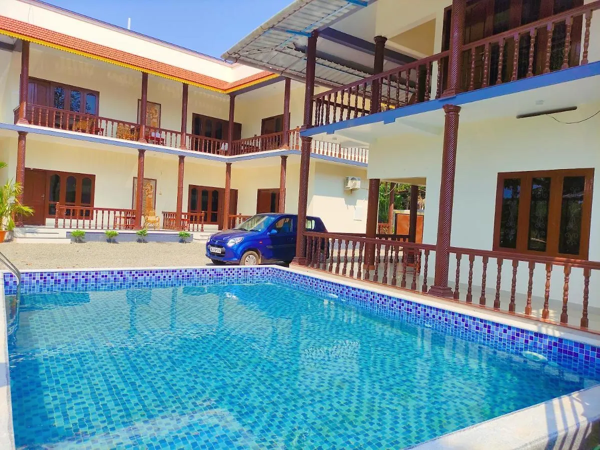 Kayaloram Resort elérhetőségei